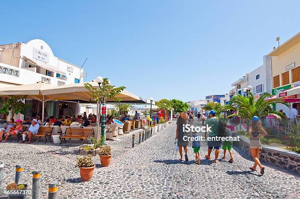 Fira Street Auf Der Insel Santorin Griechenland Stockfoto und mehr Bilder von Insel Santorin - Insel Santorin, Oia - Santorin, Fira