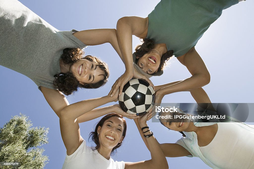 Squadra di calcio ricreative - Foto stock royalty-free di 18-19 anni