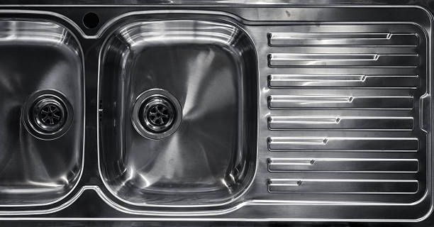 dos lavamanos - tarja de cocina acero fotografías e imágenes de stock