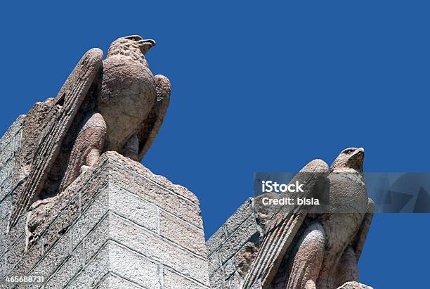 Eagles - Fotografias de stock e mais imagens de Antigo - Antigo, Ao Ar Livre, Arquitetura