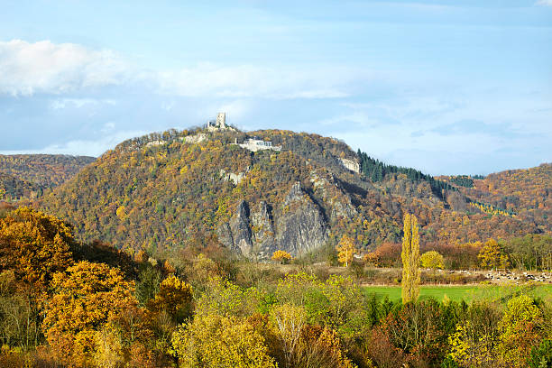 istock Drachenfels in Bonn 465752753