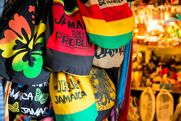 ジャマイカお土産品スタンドで fort street ,モンテゴ湾、ジャマイカ - ミュージシャン ボブ・マーリー 写真 ストックフォトと画像