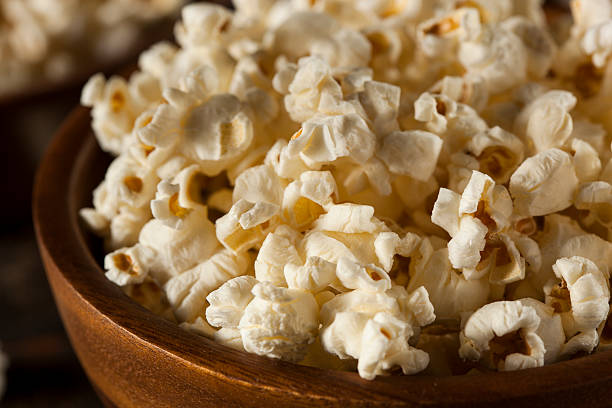 istock Healthy Buttered Popcorn with Salt 465786799
