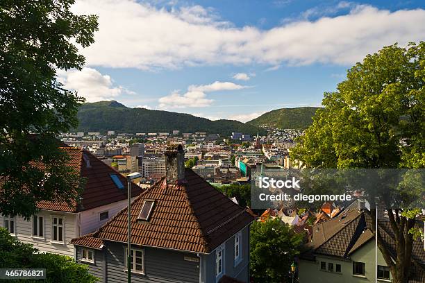 Foto de Telhados De Bergen e mais fotos de stock de Agosto - Agosto, Noruega, 2012