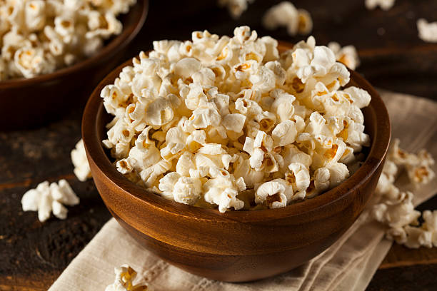 istock Healthy Buttered Popcorn with Salt 465807317