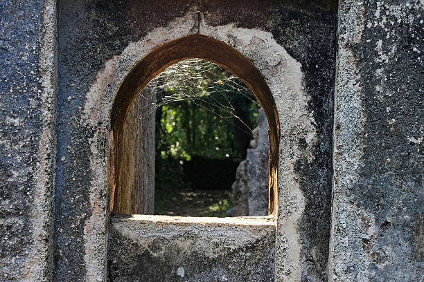 istock Ancient Ruins of Arab Town Gede 465825760