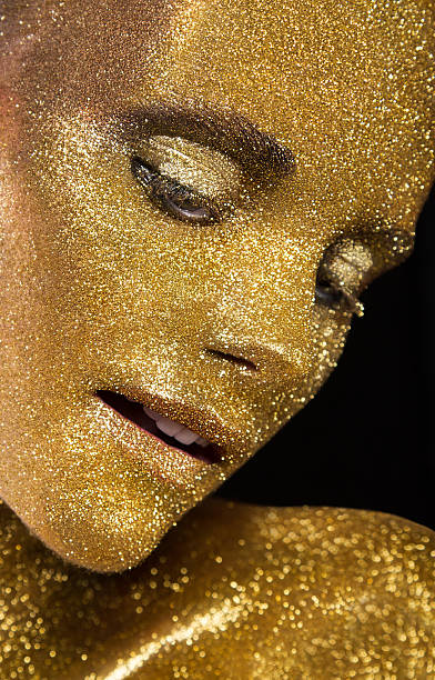 istock Golden girl 465848998