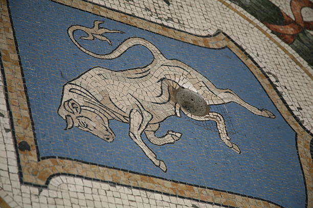 istock Famous bull in Milan 465871058