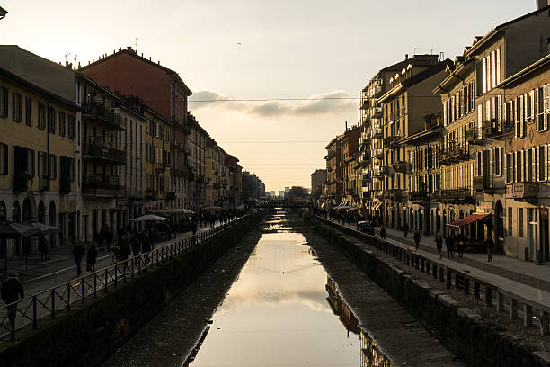 distrito navigli canal - carole lombard - fotografias e filmes do acervo