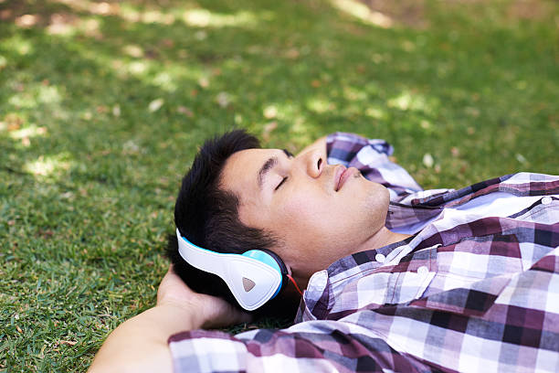 istock Nature is music to his ears 465901752