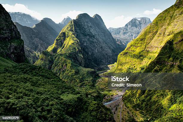 Entry In Mafate Cirque Stock Photo - Download Image Now - Réunion - French Overseas Territory, Mountain, Landscape - Scenery