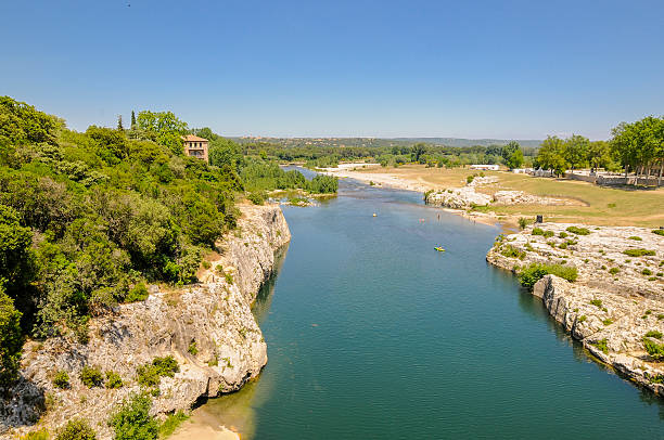 istock Pond Du Gard, France 465930042