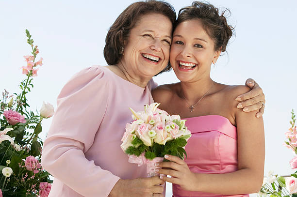 istock Happy Mother and Bride With Bouquet 465933601