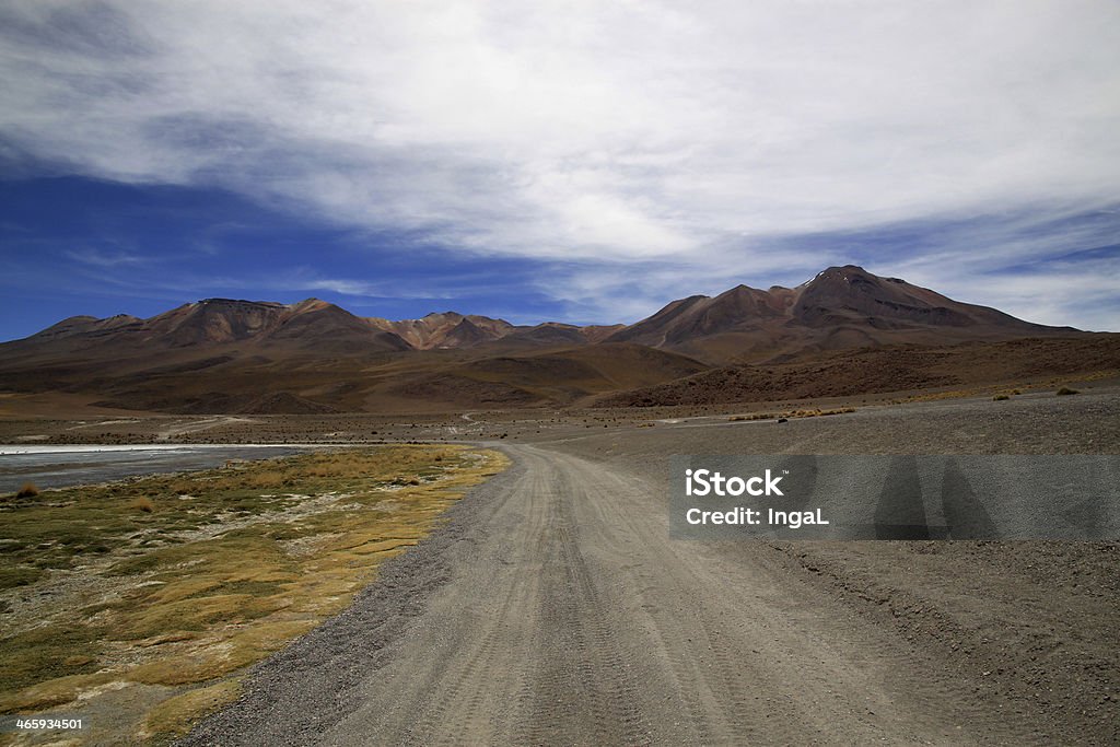 Dirt Road to Lagoon Canapa in Bolivia, South America Dirt Road to Lagoon Canapa in Bolivia, South America. Uyuni Salt Flat tours,  Laguna de Canapa 4x4 Stock Photo