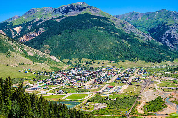 colorado cidade mineradora silverton no verão - silverton colorado - fotografias e filmes do acervo