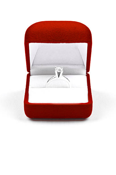 Darts auteur Corrupt Diamond Ring Stock Photo - Download Image Now - Box - Container, Engagement Ring, Ring - Jewelry - iStock Darts auteur Corrupt Diamond Ring Stock Photo - Download Image Now - Box - Container, Engagement Ring, Ring - Jewelry - iStock
