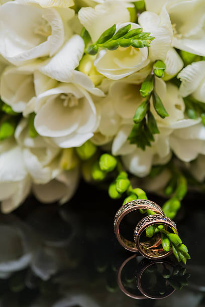istock Two wedding rings in infinity sign. Love concept 465971086