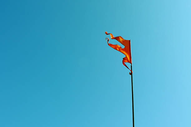 hindu rashtra- rss- shivsena-maratha flagge - maratha stock-fotos und bilder