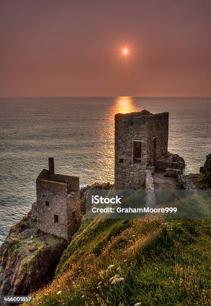 Mina Botallack Estanho - Fotografias de stock e mais imagens de Exploração Mineira - Exploração Mineira, Mina, Abandonado