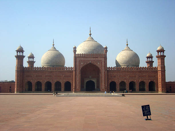 istock Badshahi Masjid, Lahore, Front View 466009875