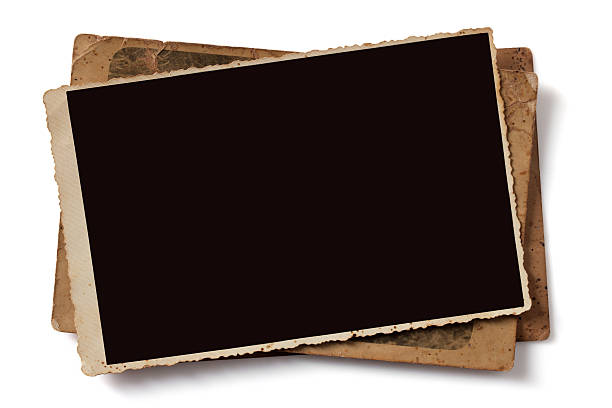 istock Blank vintage photo 466039393
