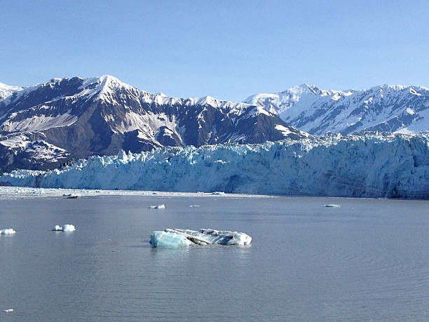 istock Mountains and iceberg at Hubbard Glacier 466041934