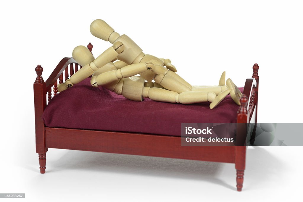 Casal fazendo sexo na cama - Foto de stock de Abraçar royalty-free