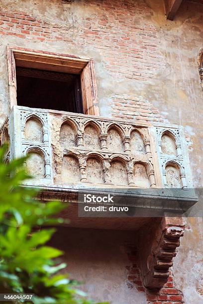 Il Balcone Di Giulietta A Verona Italia - Fotografie stock e altre immagini di Ambientazione esterna - Ambientazione esterna, Amore, Antico - Condizione