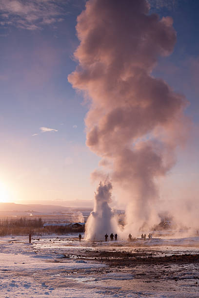 istock Strokkur, Haukadalur geothermal area, Iceland 466085878