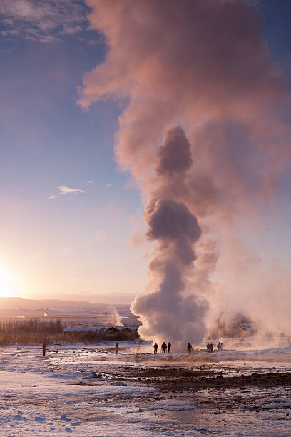 istock Strokkur, Haukadalur geothermal area, Iceland 466086024