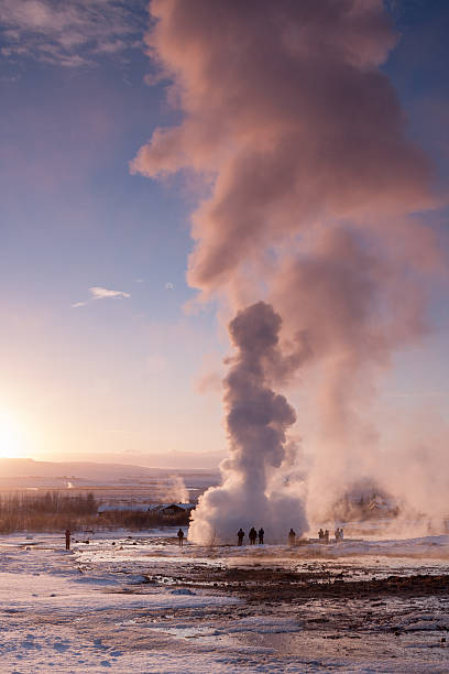 istock Strokkur, Haukadalur geothermal area, Iceland 466086026