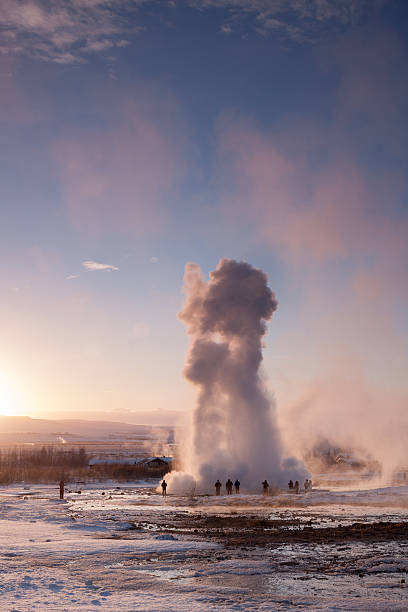 istock Strokkur, Haukadalur geothermal area, Iceland 466093322