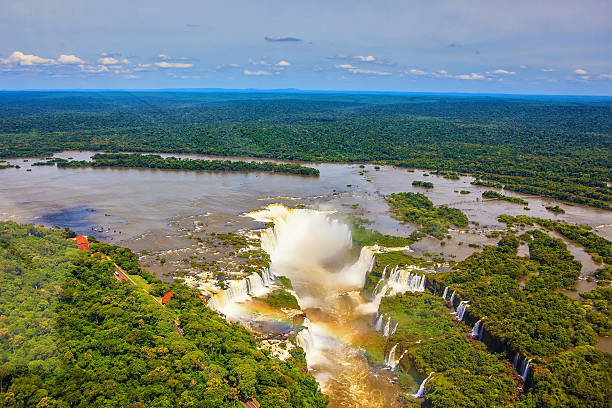 istock Devil's Throat waterfall of the Iguazu 466111272
