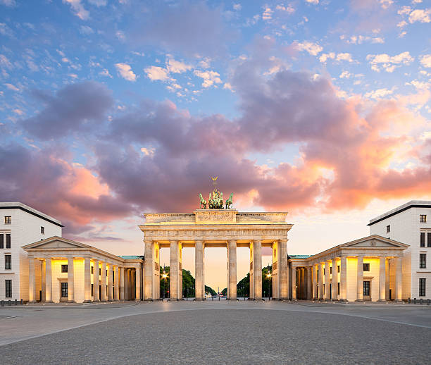 istock Berlin, Brandenburg Gate at night 466125386
