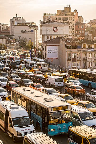istock Heavy Evening Traffic in Istanbul, Turkey 466129350