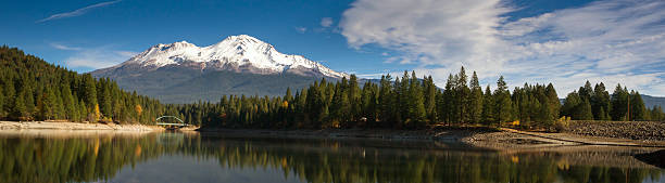 Mt Shasta Mountain Siskiyou Lake Bridge California Recreation Landscape Wide panoramic view of Mt Shasta siskiyou lake stock pictures, royalty-free photos & images