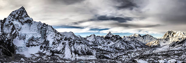 istock Top of the World,Nepal 466149965