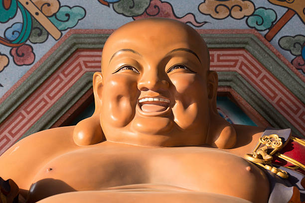 bella felice buddha. - buddha laughing guru smiling foto e immagini stock