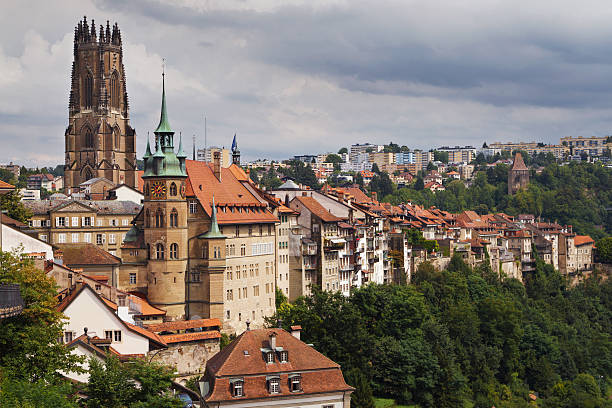 ciudad de de friburgo - fribourg fotografías e imágenes de stock