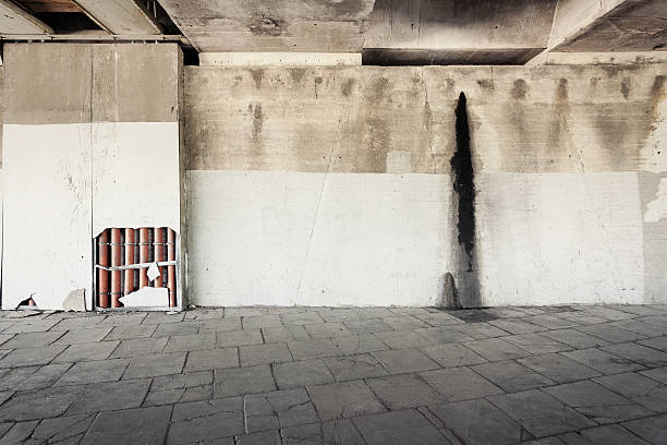istock Grungy street wall 466154457