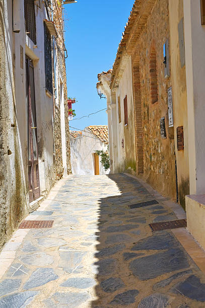 istock Alleyway. Rocca Imperiale. Calabria. Italy. 466156116
