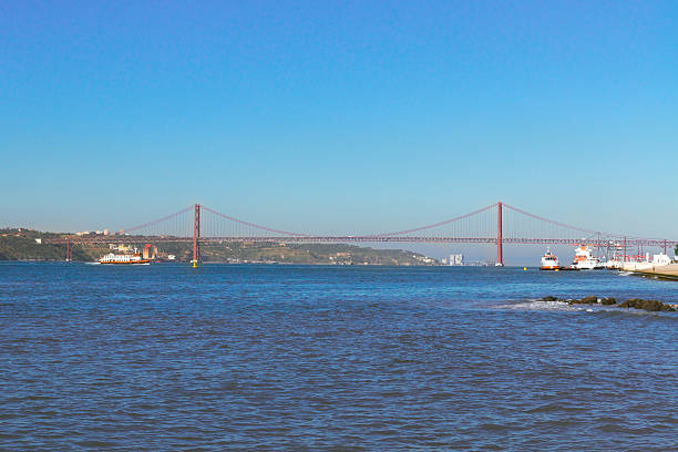 istock bridge of 25th April, Lisbon 466182416