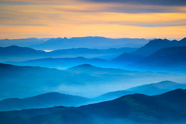 paesaggio veduta aerea - majestic foto e immagini stock