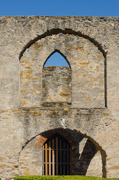 istock Arches of Mission San Jose 466190259