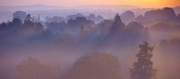 istock Misty Morning In Surrey 466192417