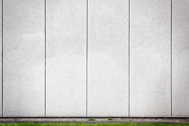 istock Grungy street wall 466198695