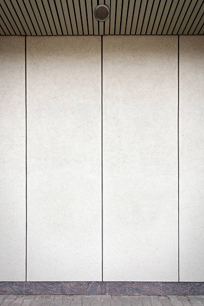 istock Grungy street wall 466199041