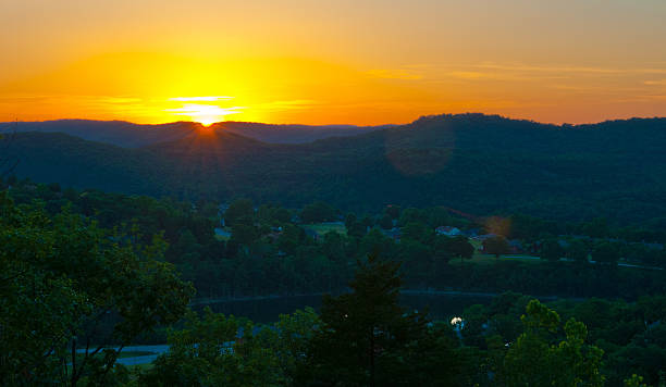 istock Arkansas Ozark Eureka Springs Lake View Property 466206954