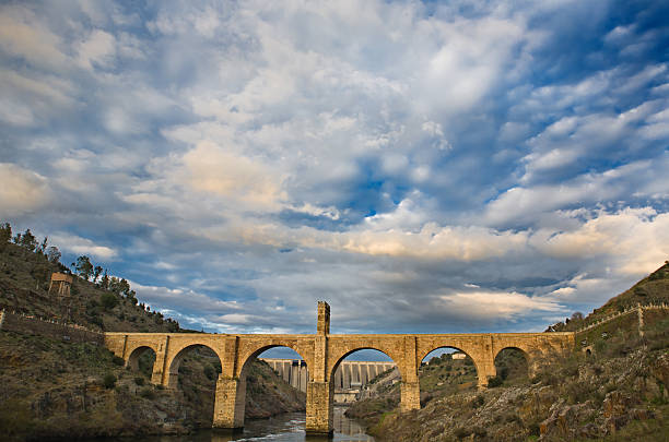 istock Roman bridge of Alcantara 466214751