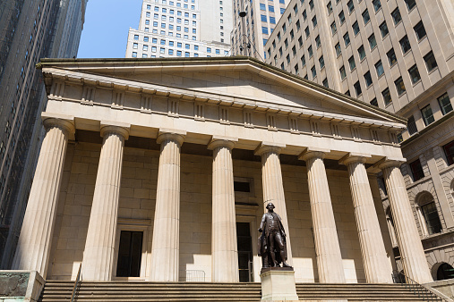 New York Federal hall Memorial George Washington Statue US